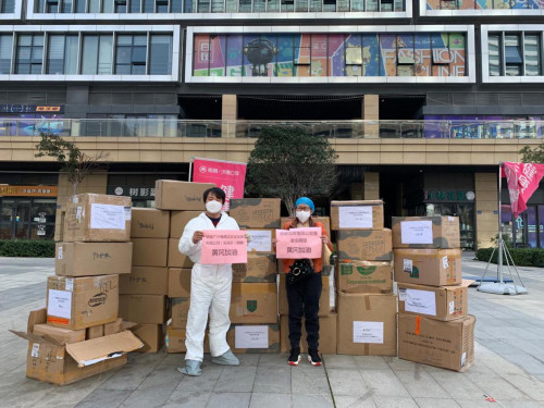 怡海集團打響應急物資供應捐助戰(zhàn)，支援湖北黃岡抗疫。（怡海集團供圖）