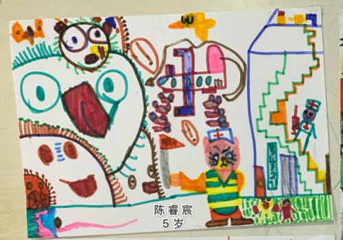 陳睿宸，5歲，意大利羅馬中華語言學(xué)校(浙江省僑聯(lián)網(wǎng)站圖片)