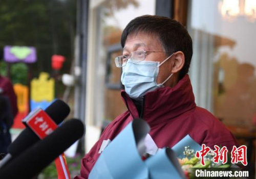 裘云慶接受<a target='_blank'  >中新網(wǎng)</a>專訪?！⊥鮿?攝