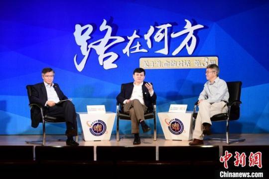 張文宏：難測全球新冠肺炎疫情何時結(jié)束倡導(dǎo)樂觀對待