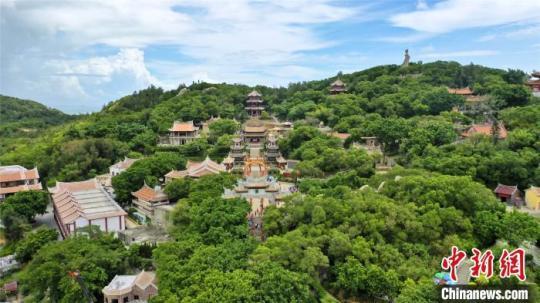 湄洲祖廟綠意蔥蘢。　林春盛 攝