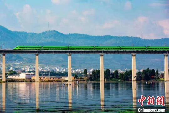 中老鐵路中國段推出計次票、定期票