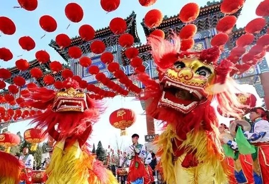 中國(guó)僑網(wǎng)(加拿大蒙特利爾華助中心圖片)
