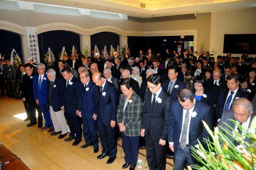 中國(guó)僑網(wǎng)雷漢輝先生雖然已經(jīng)駕鶴西去,但仍熱切地關(guān)愛著人間。(美國(guó)《僑報(bào)》)