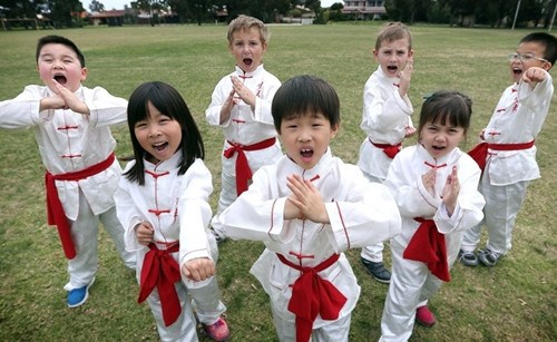 學(xué)習(xí)中國武術(shù)的學(xué)生。(澳洲新快網(wǎng)援引《西澳人報》)