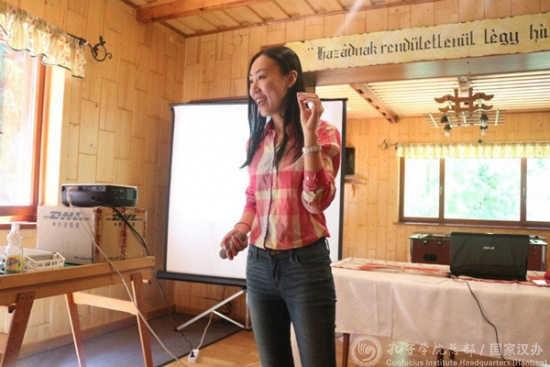 牛志楠老師做教學演示