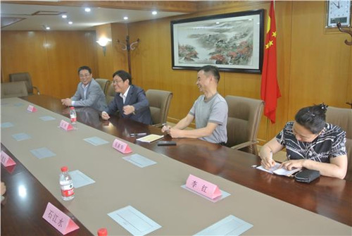 中國僑網王主任會見李建平一行
