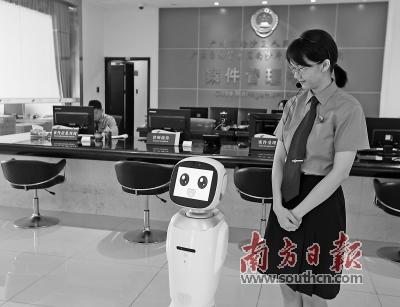中國僑網(wǎng)近年來,南沙區(qū)著力營造國際一流的法治化營商環(huán)境。 南方日報記者 梁文祥 攝