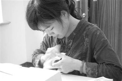 中國僑網(wǎng)林小群練習(xí)點(diǎn)鈔照