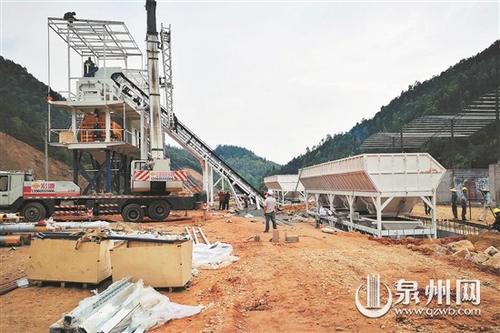 中國僑網興泉鐵路德化段正扎實推進相關工作 (陳曉東 謝檔良 攝)