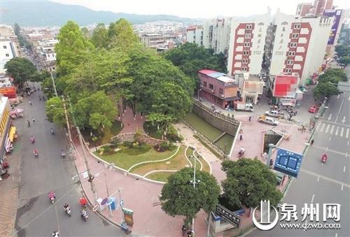 中國僑網(wǎng)口袋公園猶如道路上的“綠洲”,圖為東街口的口袋公園