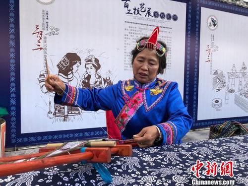 中國(guó)僑網(wǎng)http://www.chinanews.com/cul/2019/04-02/8798417.shtml