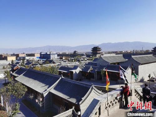 中國僑網(wǎng)山西忻州推進鄉(xiāng)村振興鞏固脫貧成果?!「呷鸱濉z