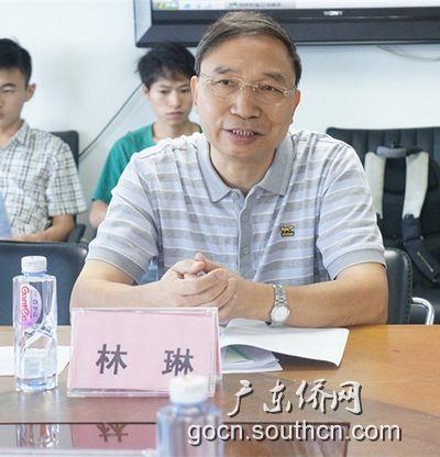 中國僑網(wǎng)林琳副主任在調研座談會上發(fā)言