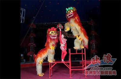 中國雜技驚艷西班牙cartagena。(西班牙歐浪網(wǎng))