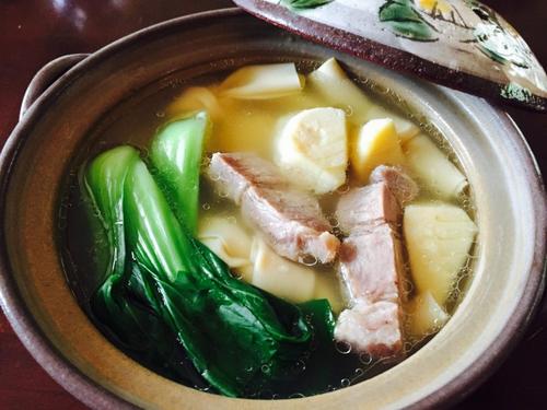 中國僑網腌篤鮮(美國《世界日報》資料圖)