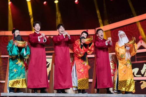 中國僑網《喜從天降》表演者:白凱南 魏大勛 鄧男子